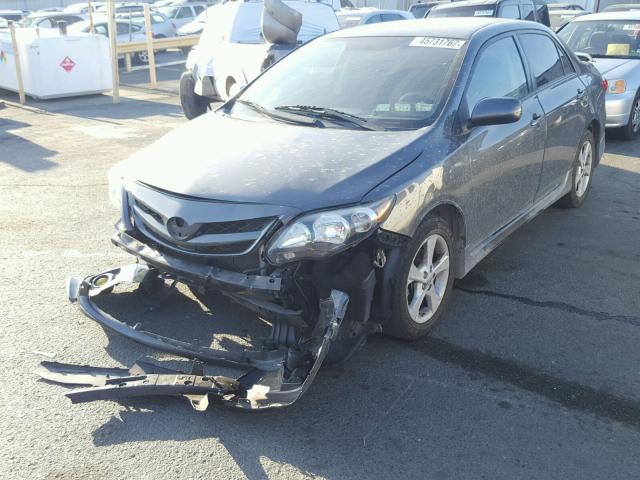 2T1BU4EE6BC572191 - 2011 TOYOTA COROLLA BA GRAY photo 2