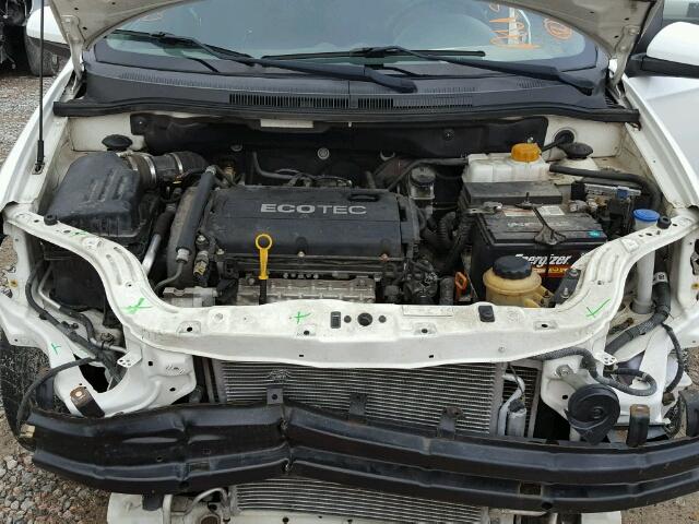 KL1TD5DE8BB120809 - 2011 CHEVROLET AVEO LS WHITE photo 7
