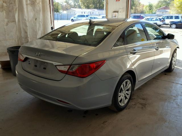 5NPEB4AC8BH137306 - 2011 HYUNDAI SONATA GLS BLUE photo 4