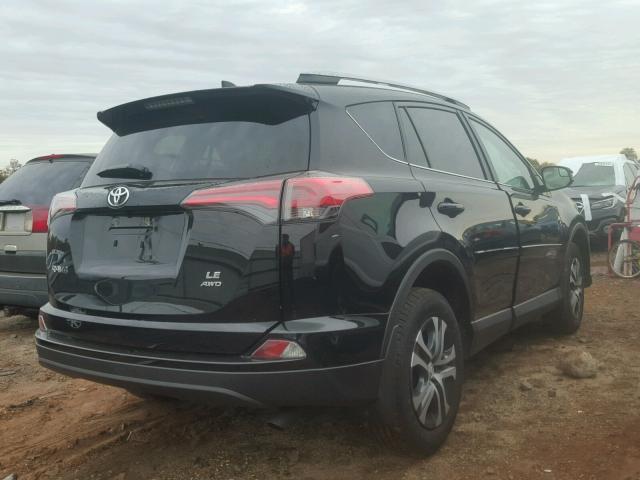 2T3BFREV5HW667184 - 2017 TOYOTA RAV4 LE Qara foto 4