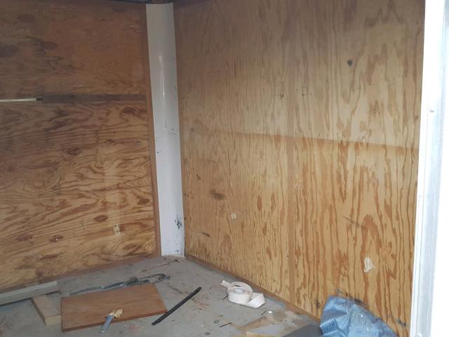 48B500H24Y1042677 - 2000 UTILITY TRAILER 白色 照片 5