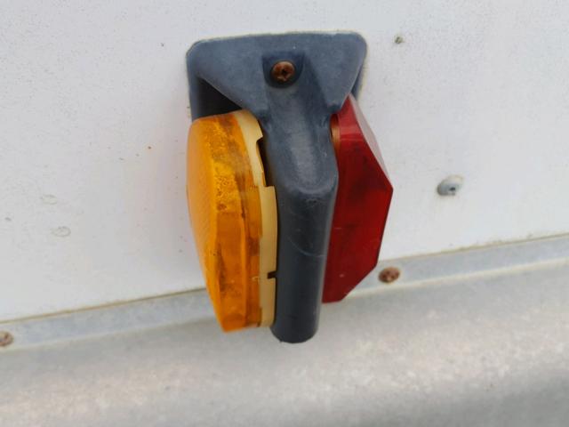 48B500H24Y1042677 - 2000 UTILITY TRAILER 白色 照片 8