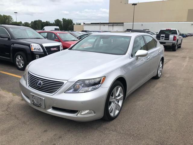 JTHDU46F085001722 - 2008 LEXUS LS 600HL SILVER photo 2