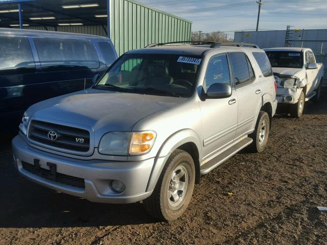 5TDZT34A42S084780 - 2002 TOYOTA SEQUOIA SR SILVER photo 2