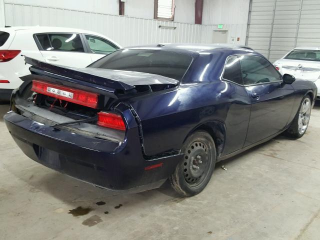 2C3CDYAG6DH660111 - 2013 DODGE CHALLENGER BLUE photo 4