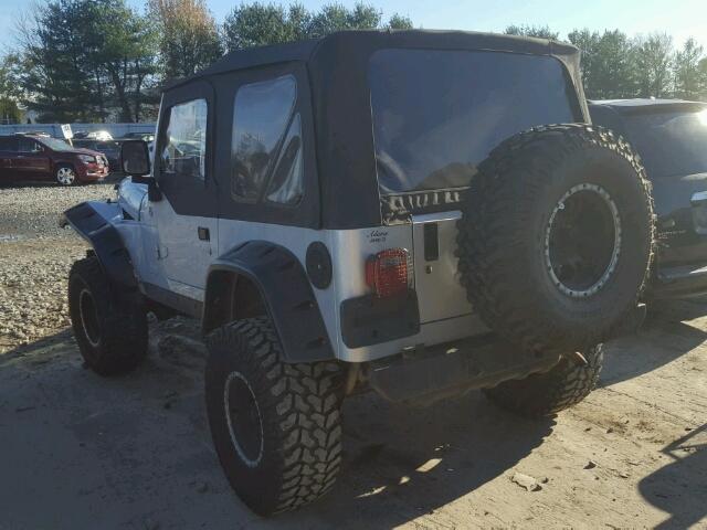 1J4FA29165P345248 - 2005 JEEP WRANGLER / SILVER photo 3