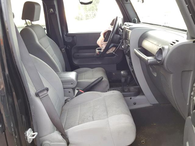 1J4GA59107L210279 - 2007 JEEP WRANGLER S 黑色 照片 5