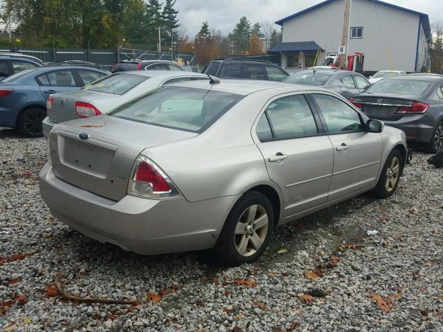 3FAHP07Z47R257777 - 2007 FORD FUSION SILVER photo 4