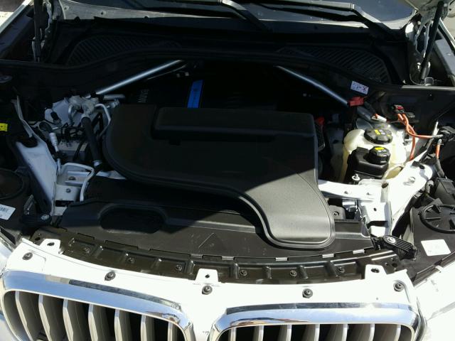 5UXKT0C55G0S77176 - 2016 BMW X5 XDR40E WHITE photo 7