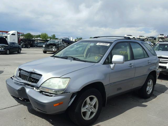 JTJHF10U420268740 - 2002 LEXUS RX 300 GRAY photo 2