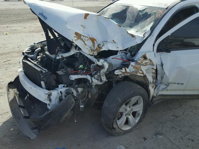 1C4NJDBBXGD626635 - 2016 JEEP COMPASS SP 白色 照片 9