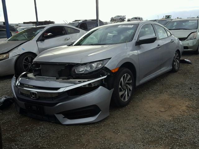 2HGFC2F78HH530288 - 2017 HONDA CIVIC EX 银色 照片 2