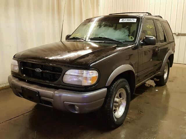 1FMZU24E0XUA58332 - 1999 FORD EXPLORER BLACK photo 2