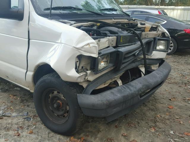 1FTRE14W23HA23573 - 2003 FORD ECONOLINE WHITE photo 9