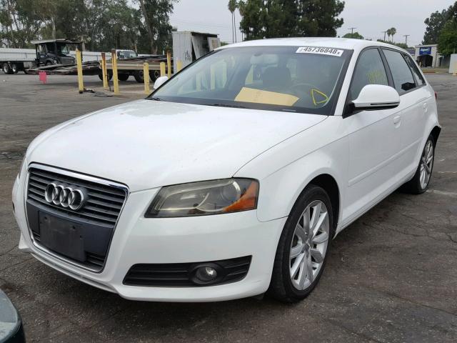 WAUHE98P69A078491 - 2009 AUDI A3 2.0T WHITE photo 2