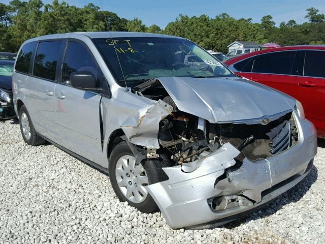 2A8HR44E89R652298 - 2009 CHRYSLER TOWN & COU SILVER photo 1