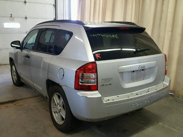 1J8FF47W67D156047 - 2007 JEEP COMPASS SILVER photo 3