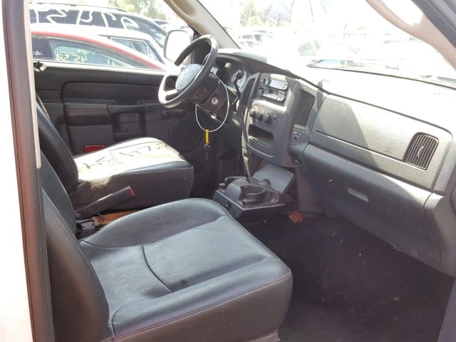 3D6WA26D14G248542 - 2004 DODGE RAM 2500 S WHITE photo 5