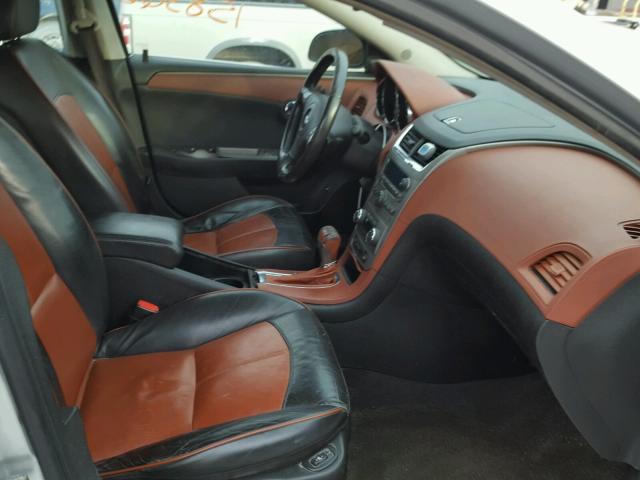 1G1ZK57B39F181734 - 2009 CHEVROLET MALIBU LTZ 银色 照片 5