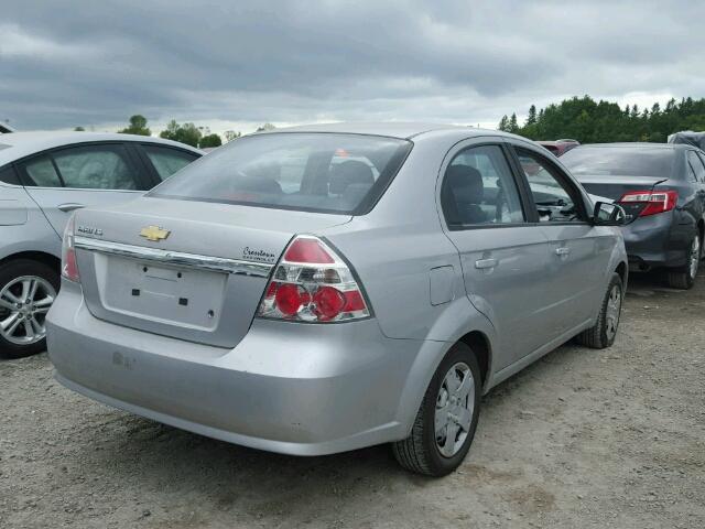 KL1TV55E29B348570 - 2009 CHEVROLET AVEO LS SILVER photo 4