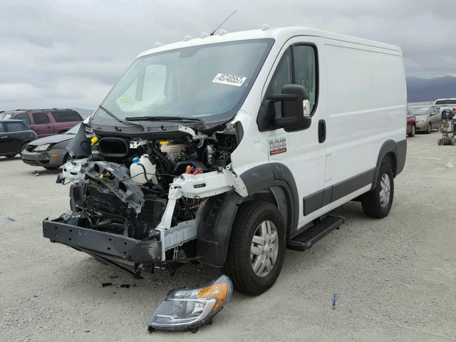 3C6TRVNG9HE513599 - 2017 RAM PROMASTER WHITE photo 2