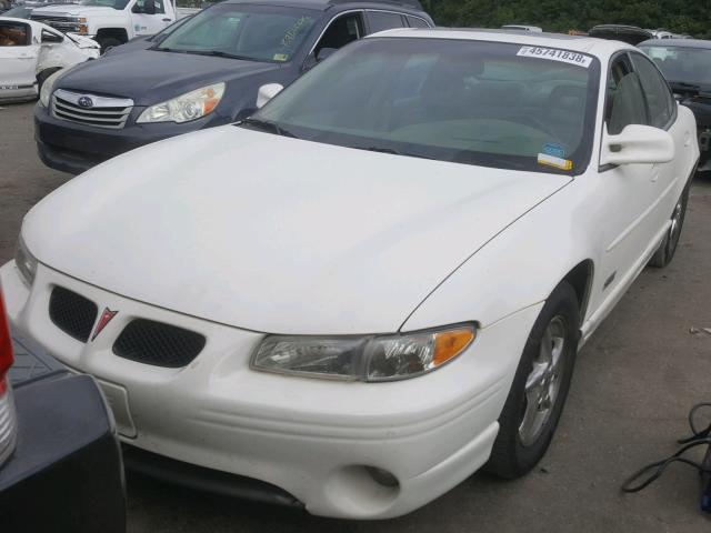 1G2WR52102F219029 - 2002 PONTIAC GRAND PRIX WHITE photo 2