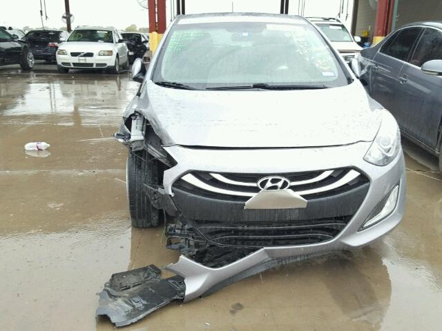 KMHD35LH7FU249285 - 2015 HYUNDAI ELANTRA GT SILVER photo 9