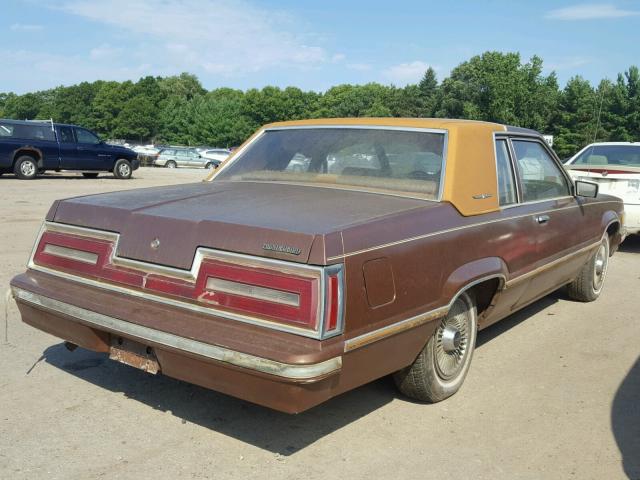 0H87F158265 - 1980 FORD THUNDERBIR BROWN photo 4