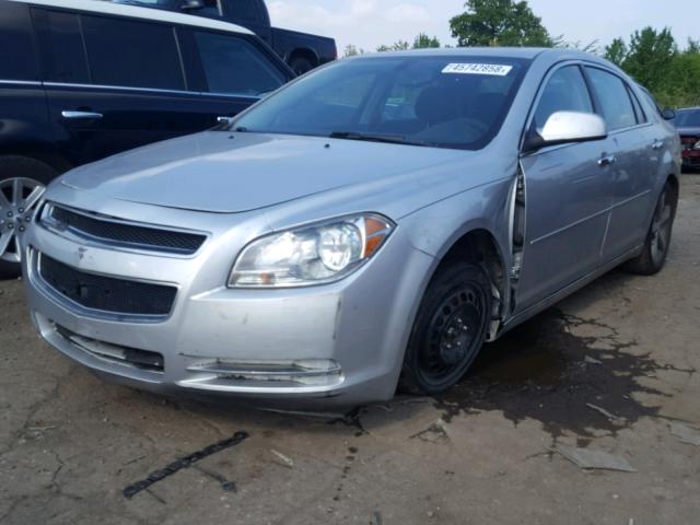 1G1ZC5EU5CF202673 - 2012 CHEVROLET MALIBU 1LT SILVER photo 2