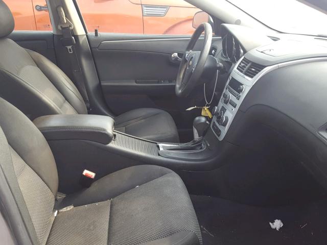 1G1ZC5EU5CF202673 - 2012 CHEVROLET MALIBU 1LT SILVER photo 5