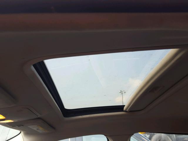 1G1ZC5EU5CF202673 - 2012 CHEVROLET MALIBU 1LT SILVER photo 9