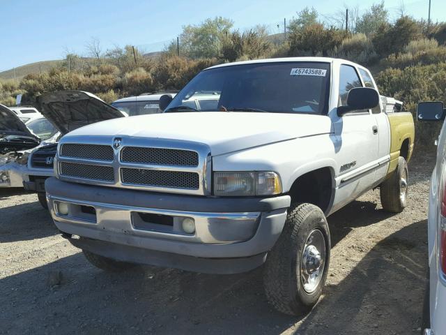 1B7KF23W01J287385 - 2001 DODGE RAM 2500 WHITE photo 2