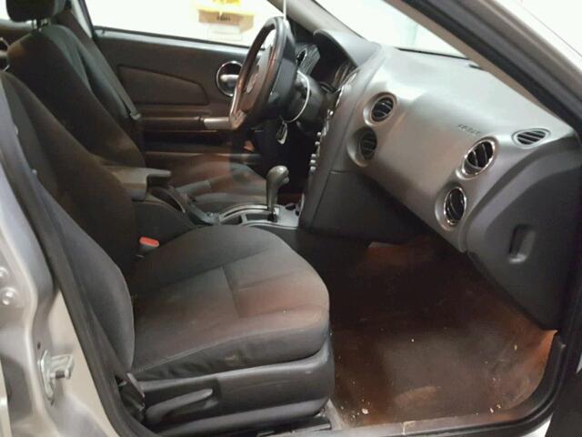 2G2WP552361196546 - 2006 PONTIAC GRAND PRIX SILVER photo 5