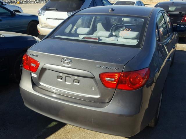 KMHDU46DX8U555030 - 2008 HYUNDAI ELANTRA GL GRAY photo 4