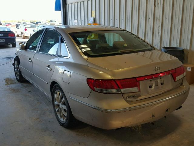 KMHFC46F96A113755 - 2006 HYUNDAI AZERA SE GOLD photo 3