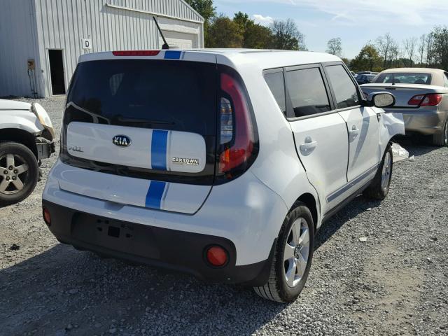 KNDJN2A22H7503386 - 2017 KIA SOUL WHITE photo 4