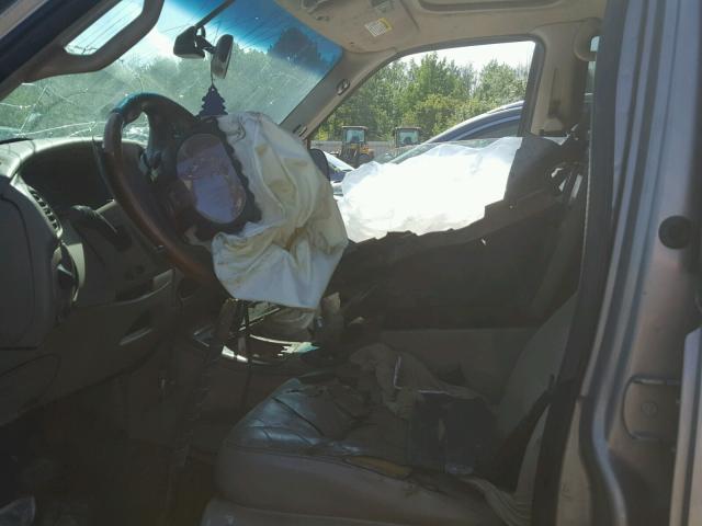 5LMEU27R42LJ01515 - 2002 LINCOLN NAVIGATOR Złoty zdjęcie 5