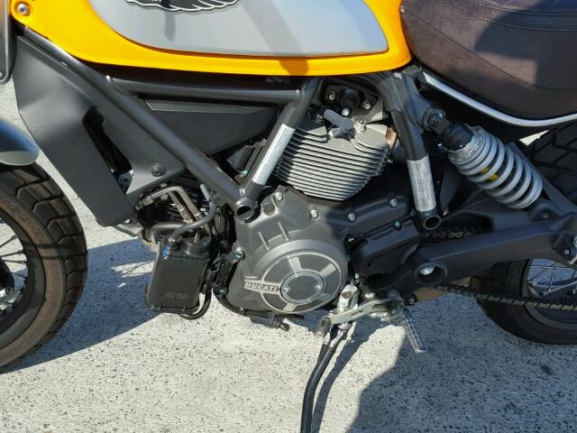 ML015ANM8GT005642 - 2016 DUCATI SCRAMBLER YELLOW photo 9