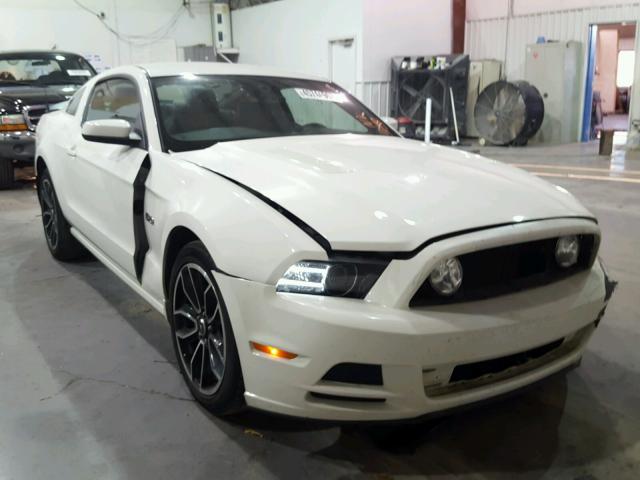 1ZVBP8CF7D5241224 - 2013 FORD MUSTANG GT WHITE photo 1