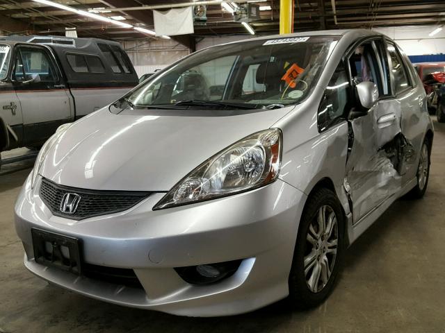 JHMGE8H50BC006377 - 2011 HONDA FIT SPORT SILVER photo 2