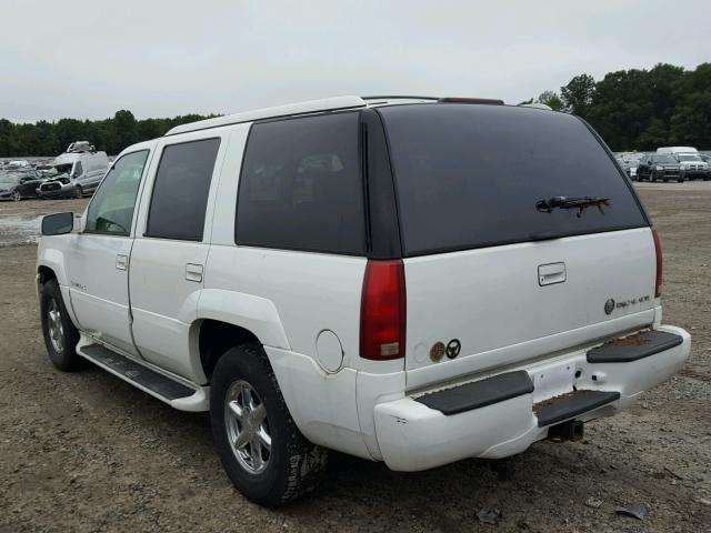 1GYEK13R0YR100567 - 2000 CADILLAC ESCALADE WHITE photo 3