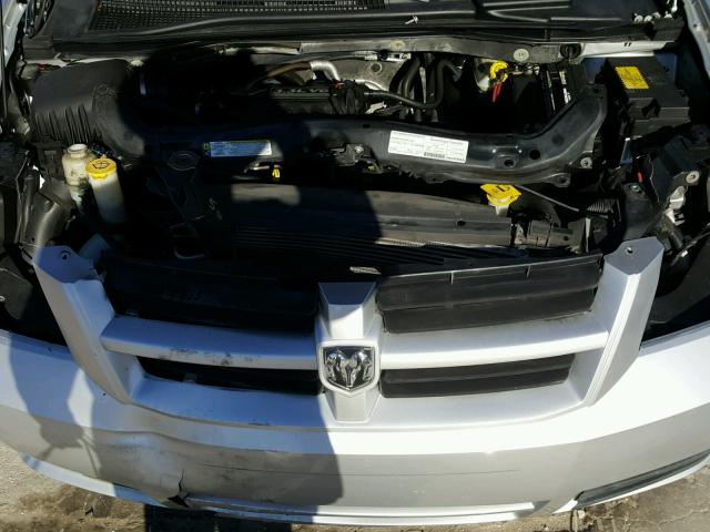 1D8HN44H08B188614 - 2008 DODGE GRAND CARA SILVER photo 7