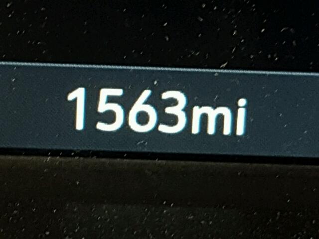 1GCGSCEN0K1103107 - 2019 CHEVROLET COLORADO L WHITE photo 8