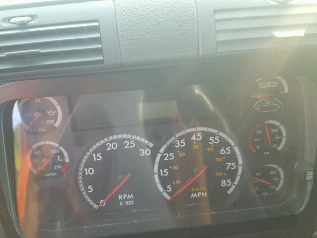 3AKJGLDV0FSGH8953 - 2015 FREIGHTLINER CASCADIA 1 WHITE photo 8