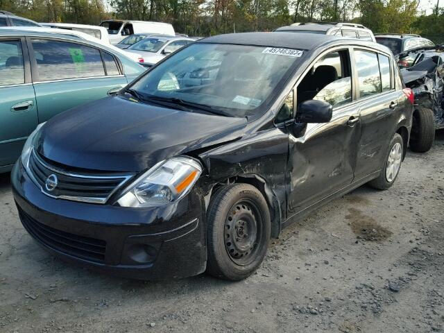 3N1BC1CP7CL366823 - 2012 NISSAN VERSA S BLACK photo 2