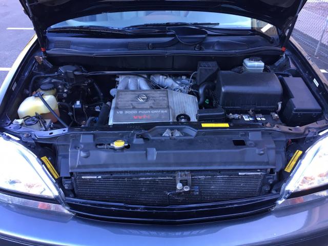 JTJHF10U310230950 - 2001 LEXUS RX BLACK photo 9