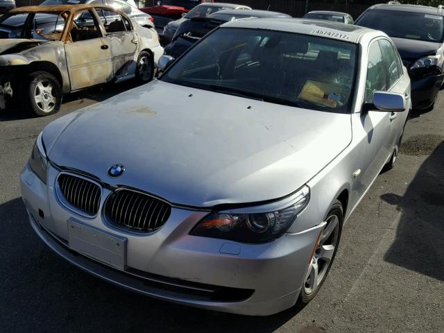 WBANW13578CZ71814 - 2008 BMW 535 I SILVER photo 2