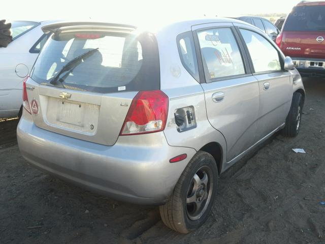 KL1TD66688B086648 - 2008 CHEVROLET AVEO BASE Srebrny zdjęcie 4