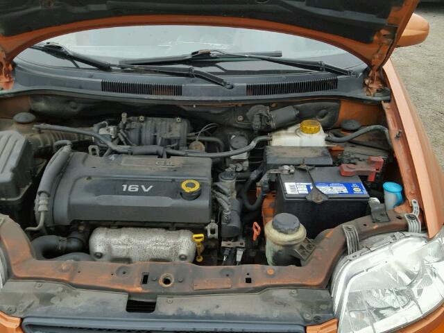 KL1TD696X6B681106 - 2006 CHEVROLET AVEO BASE ORANGE photo 7