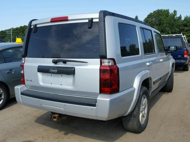 1J8HG48K97C669526 - 2007 JEEP COMMANDER SILVER photo 4